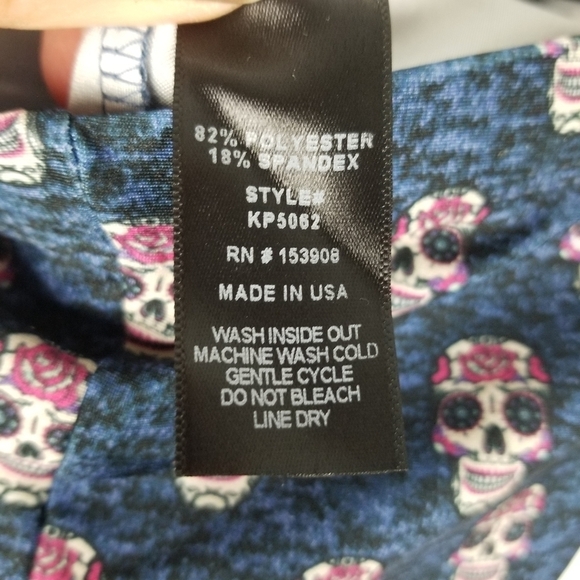 Pixie Lane Skull Leggings NWT - Picture 4 of 7